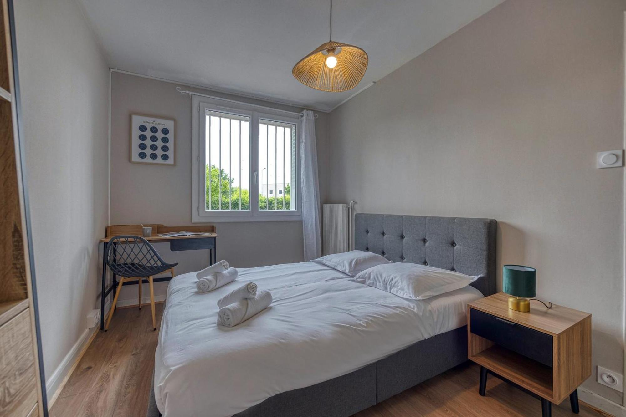 Le Liberation - Hotel Lesdigueres - Rocade Grenoble Extérieur photo